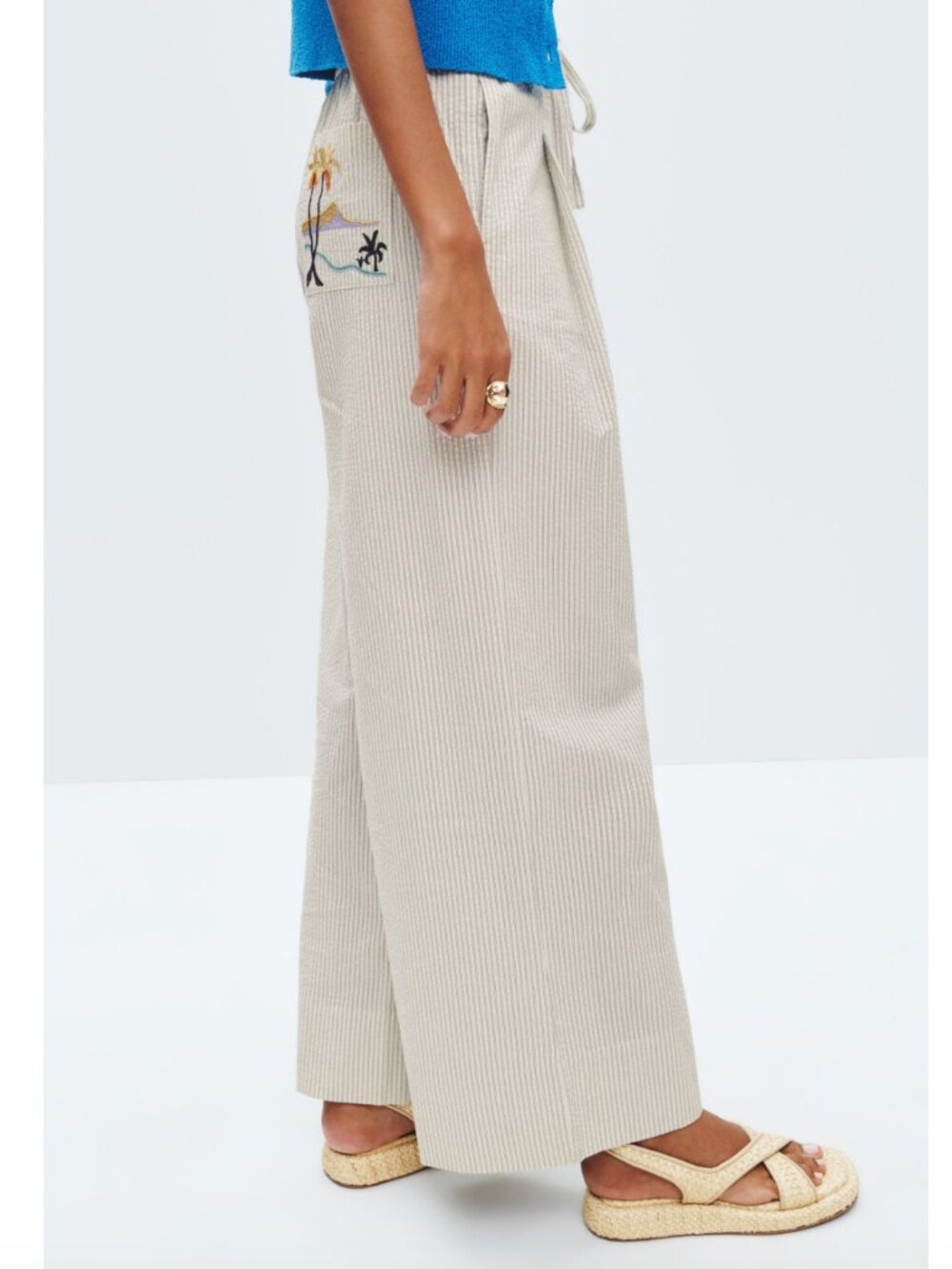 Soleil Soleil Addison Pants Front Tie Embroidered back Pocket Size Small